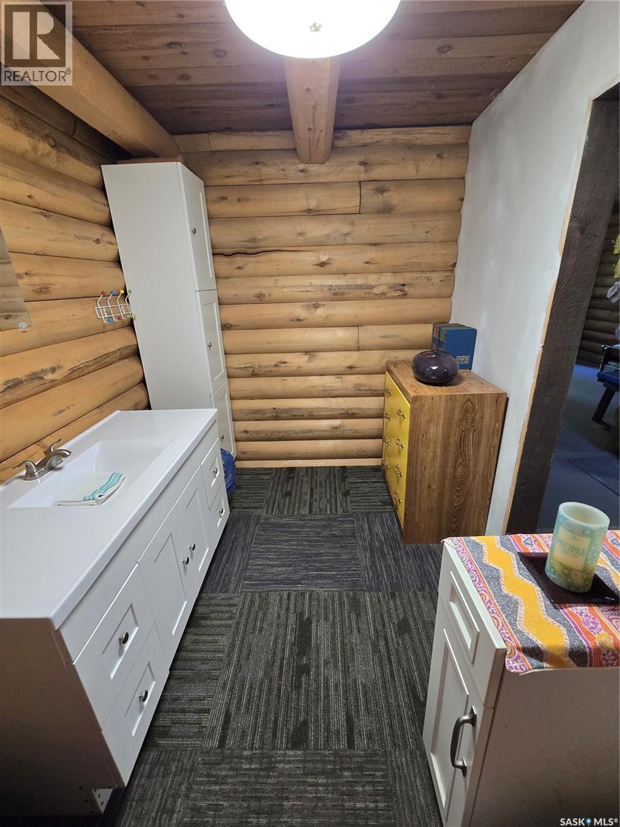 149 Seashell Road, Crooked Lake, SK - Indoor Photo Showing Other Room