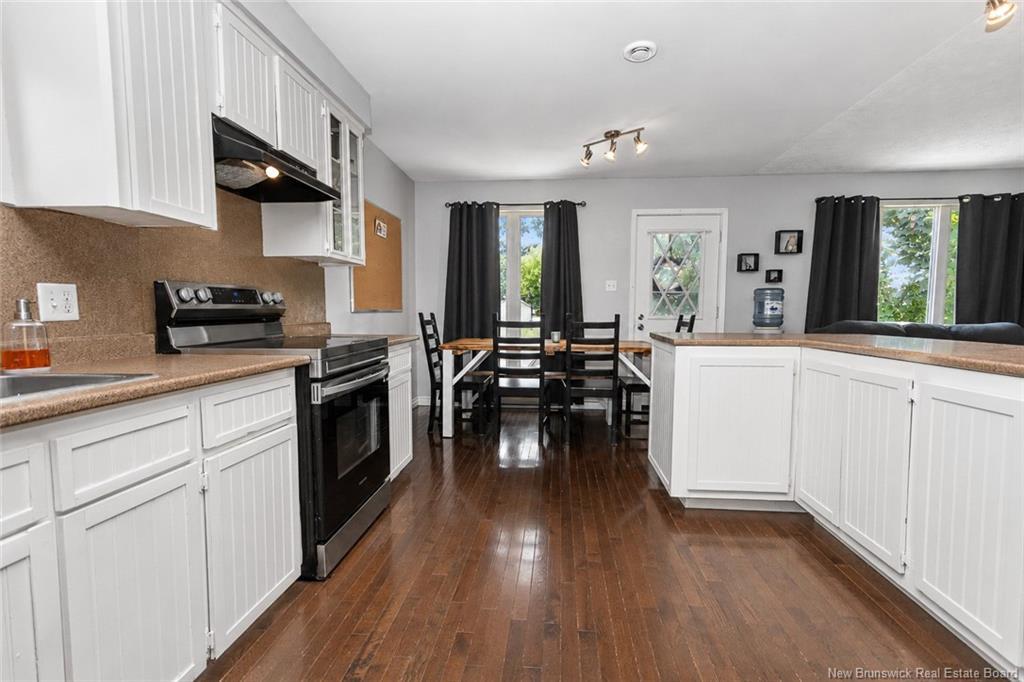 320 Sewell St, Fredericton, NB