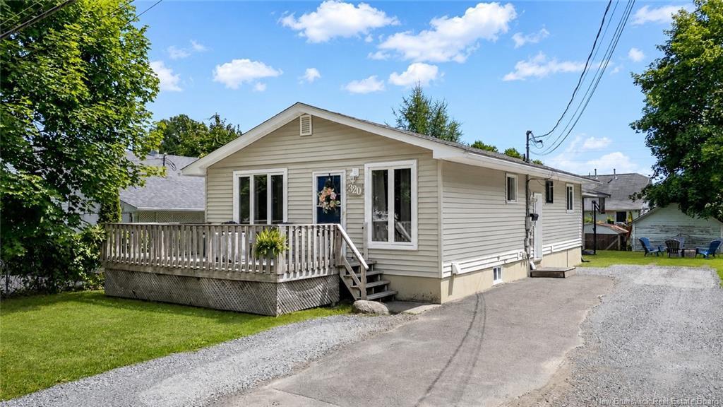 320 Sewell St, Fredericton, NB