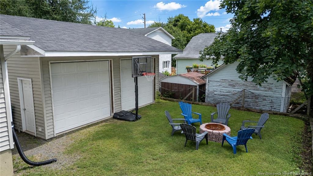 320 Sewell St, Fredericton, NB