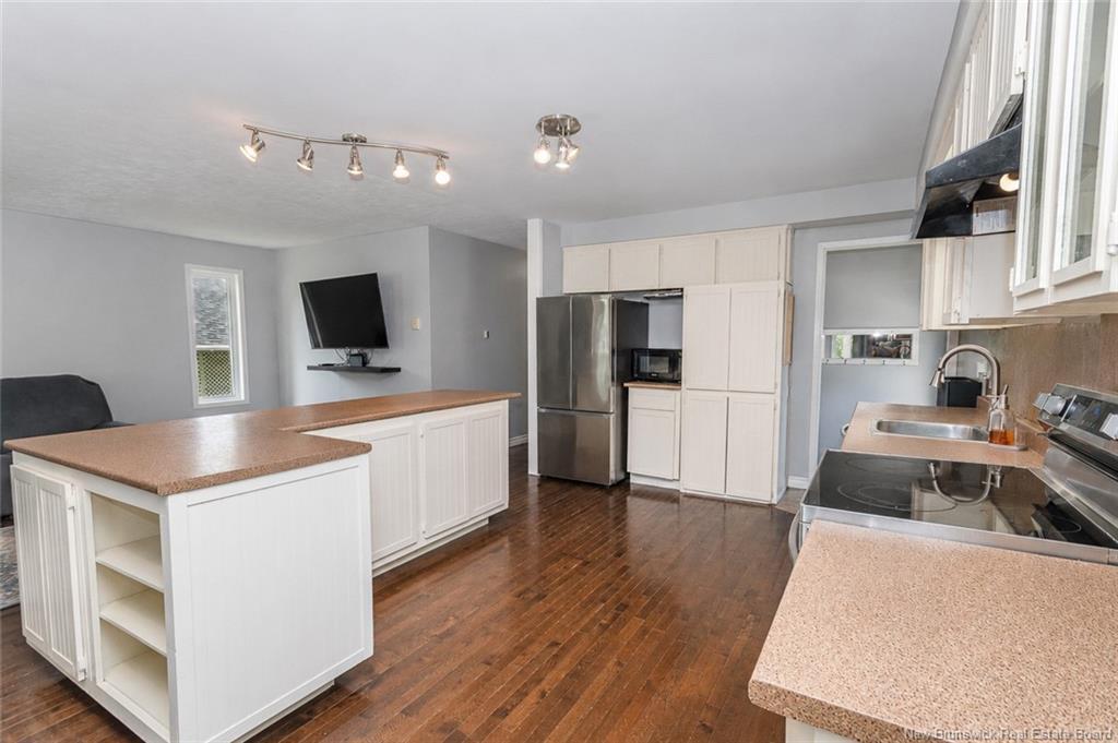 320 Sewell St, Fredericton, NB