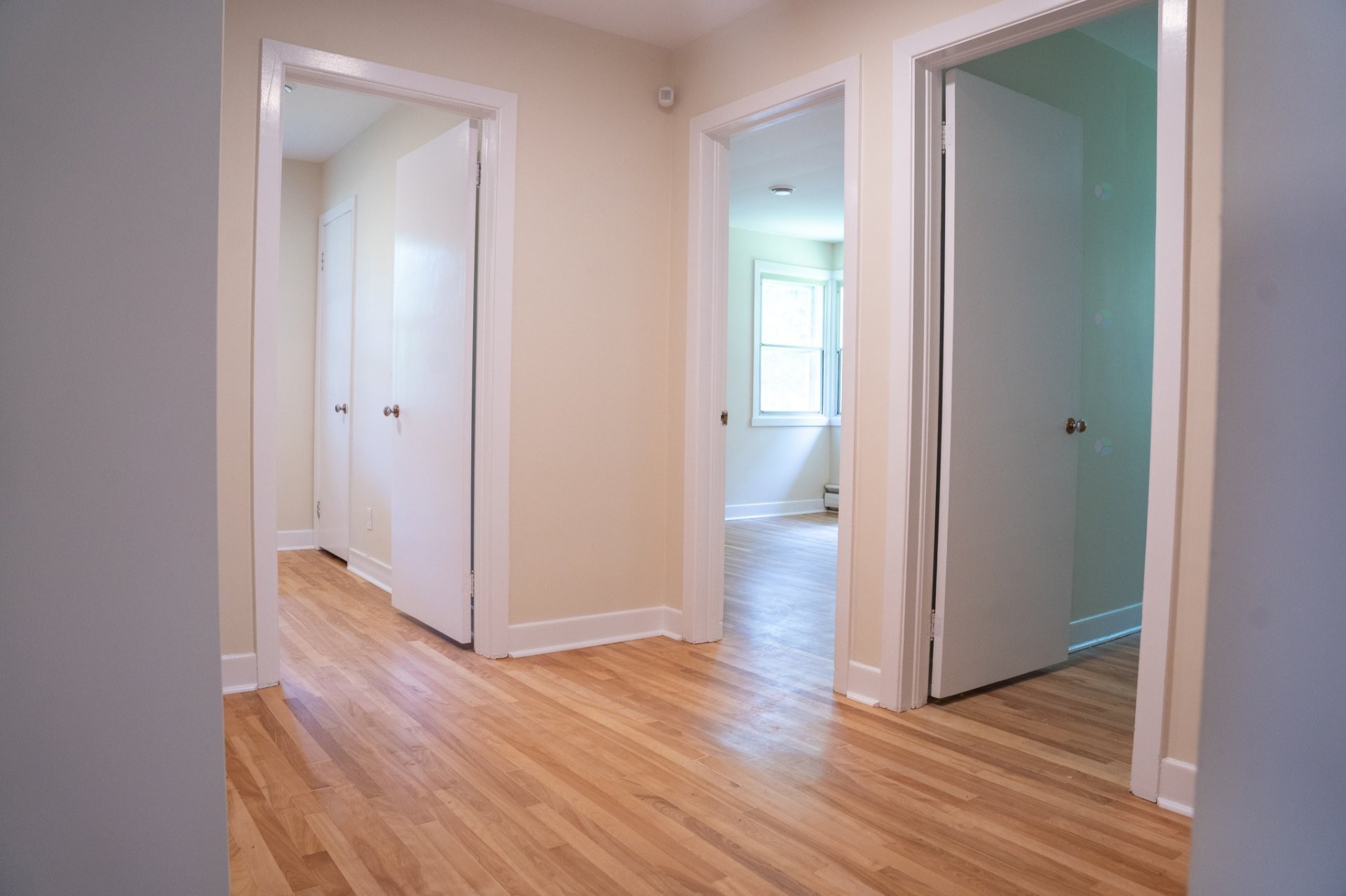 Mud Room - 16 Av. Glendale, Beaconsfield, QC - Indoor Photo Showing Other Room