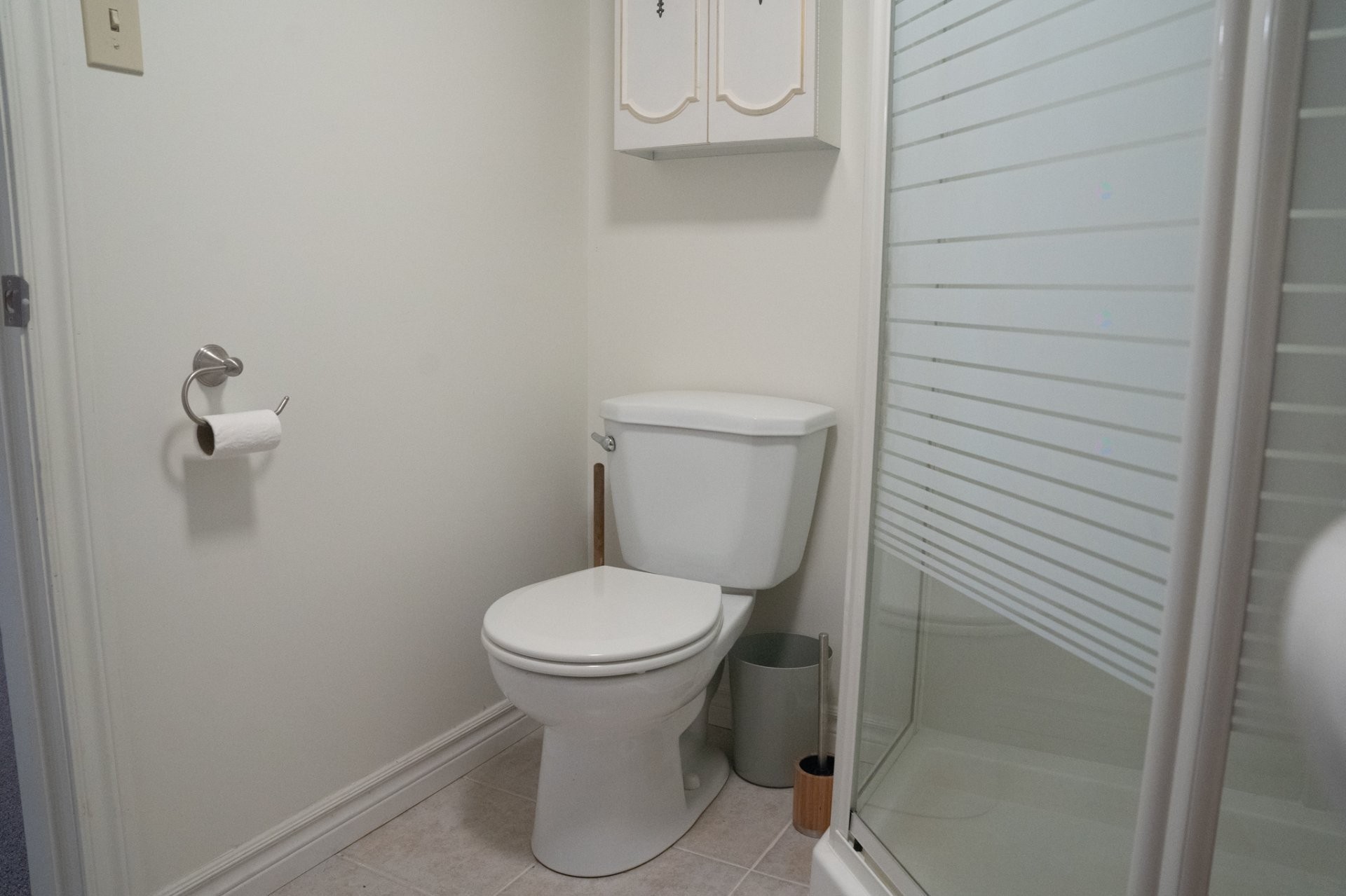 Basement - 16 Av. Glendale, Beaconsfield, QC - Indoor Photo Showing Bathroom