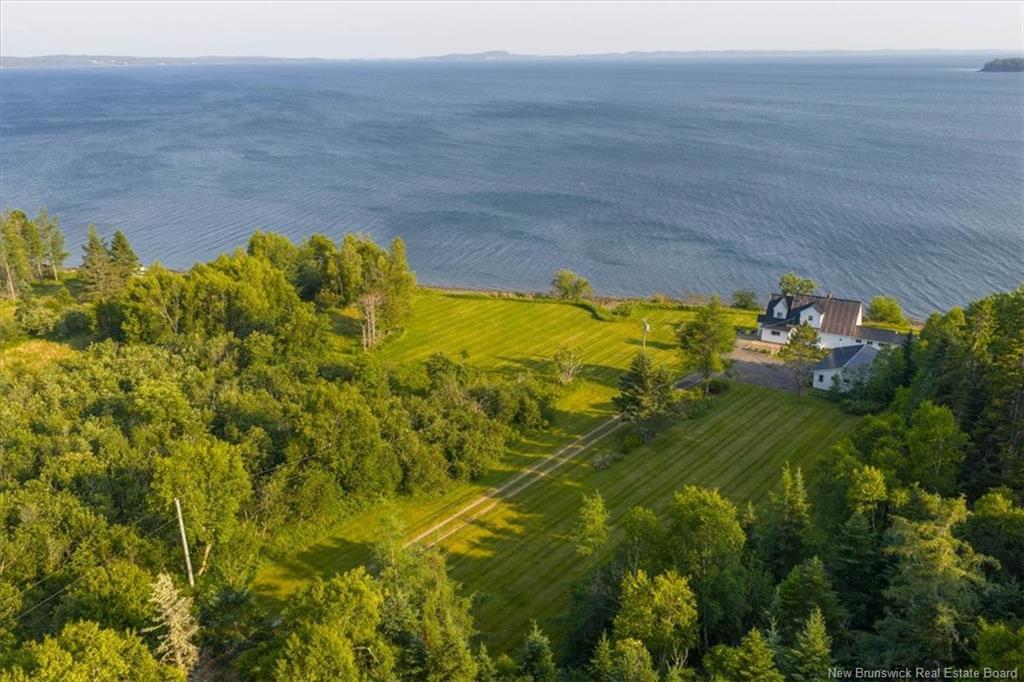 280 Holts Point Rd, Bocabec, NB