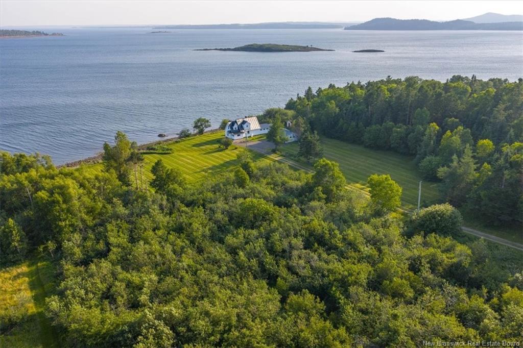 280 Holts Point Rd, Bocabec, NB