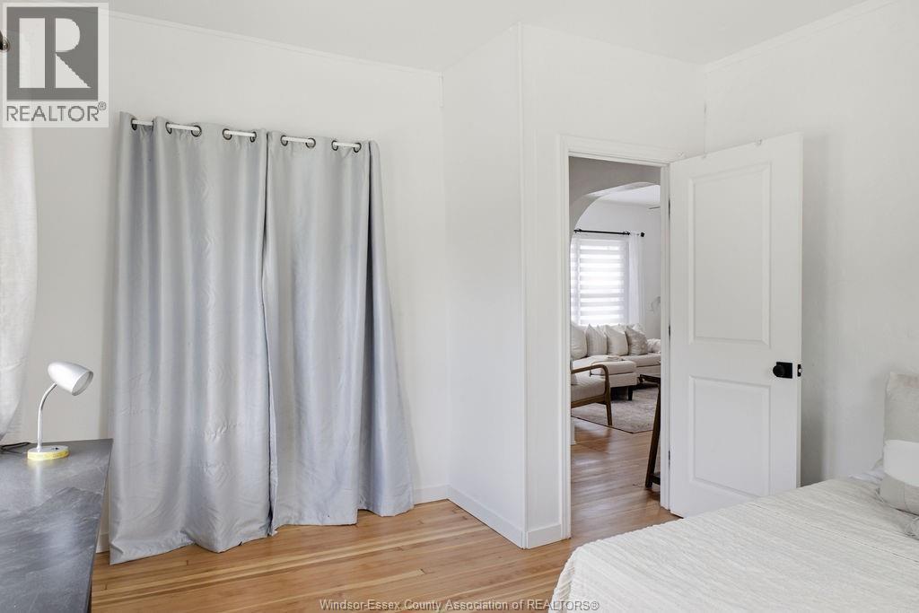 2265 Cabana, Windsor, ON - Indoor Photo Showing Bedroom
