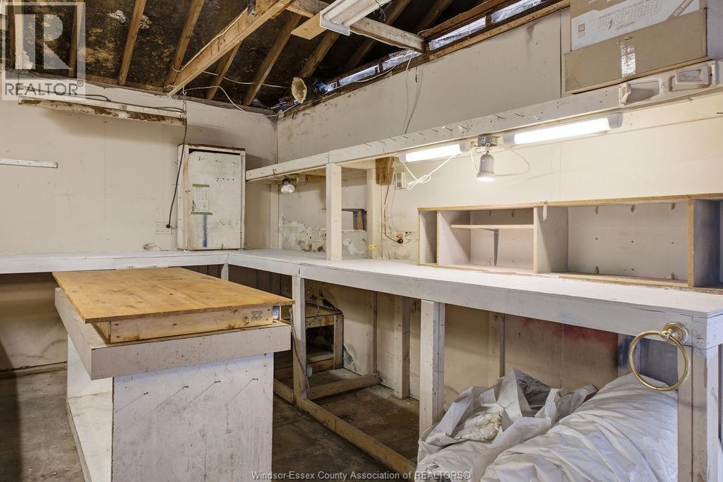 2265 Cabana, Windsor, ON - Indoor