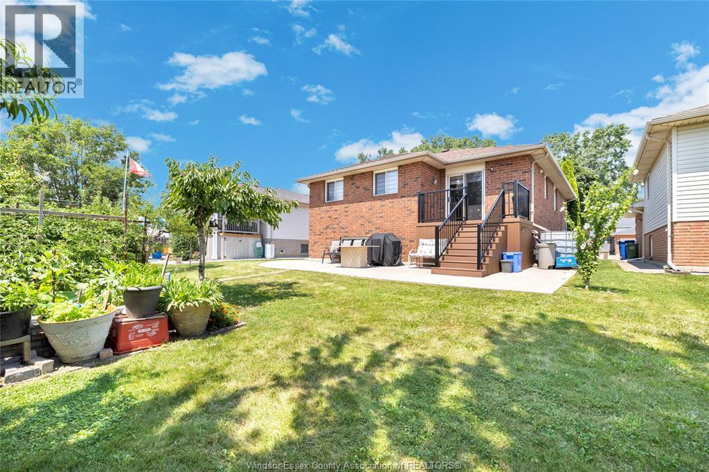 4239 Marlo, Windsor, ON - Outdoor