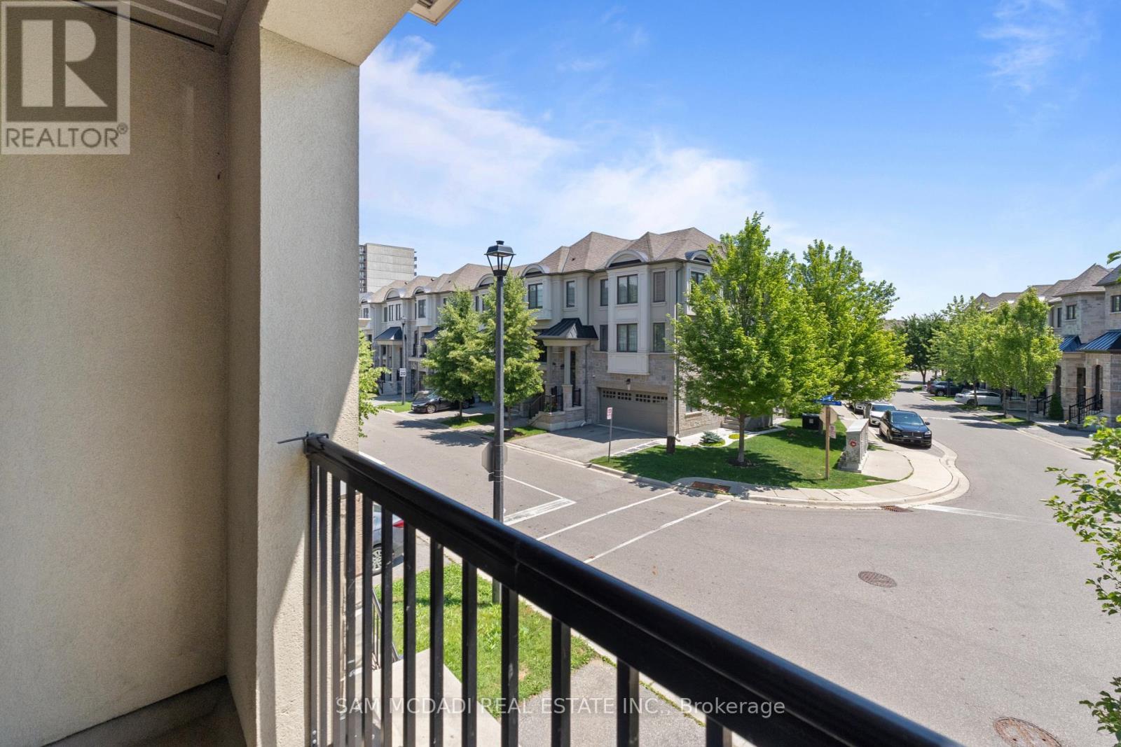 1120 Beachcomber Road, Mississauga, ON - Outdoor With Balcony