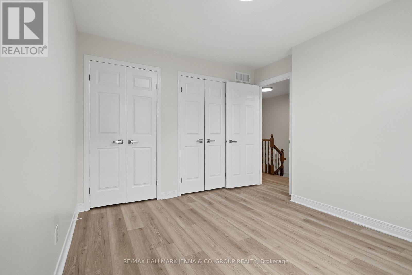 3 Redding Way, Ottawa, ON - Indoor