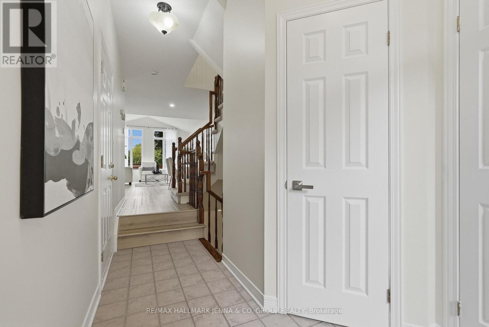 3 Redding Way, Ottawa, ON - Indoor Photo Showing Other Room