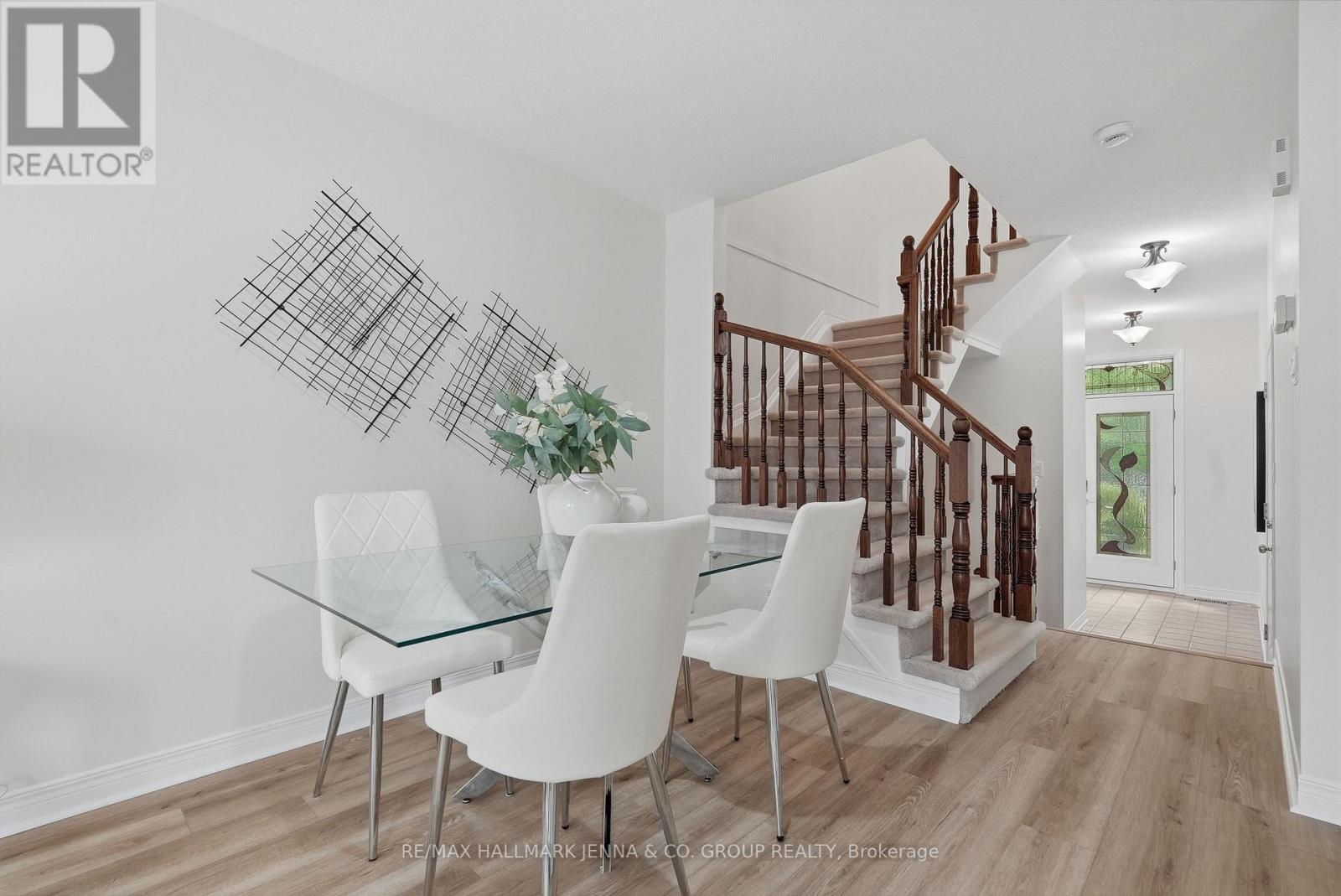 3 Redding Way, Ottawa, ON - Indoor Photo Showing Dining Room