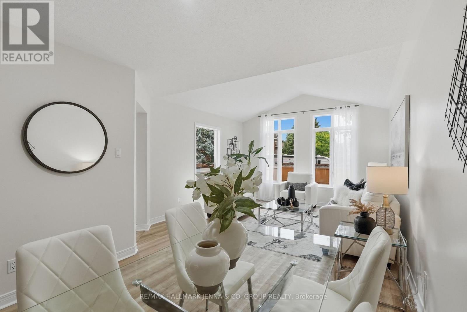 3 Redding Way, Ottawa, ON - Indoor