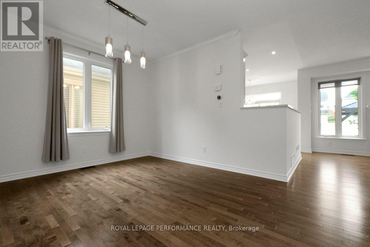 171 Trail Side Circle, Ottawa, ON - Indoor Photo Showing Other Room