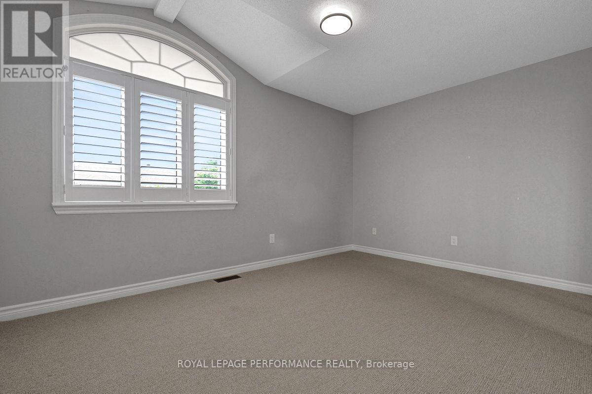 171 Trail Side Circle, Ottawa, ON - Indoor Photo Showing Other Room