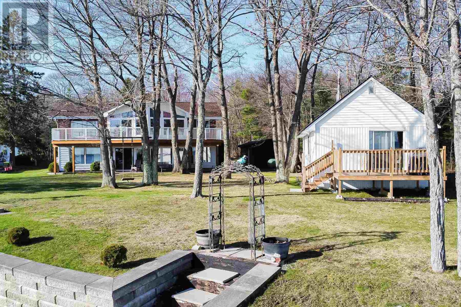 4463 Second Line West, Prince Township, ON - Outdoor