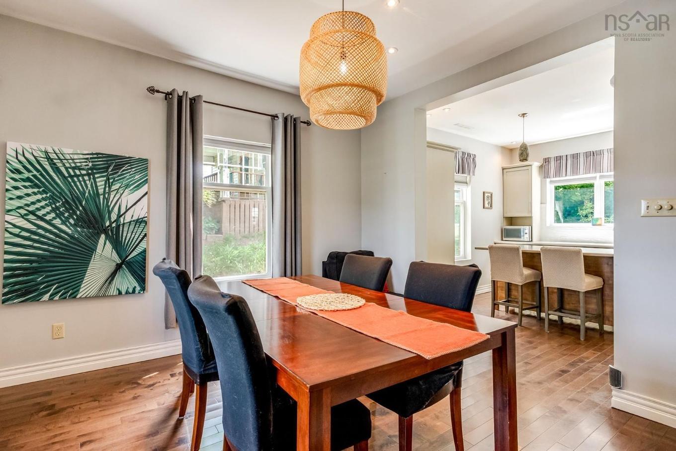 33 Beacon Street, Amherst, NS - Indoor Photo Showing Dining Room