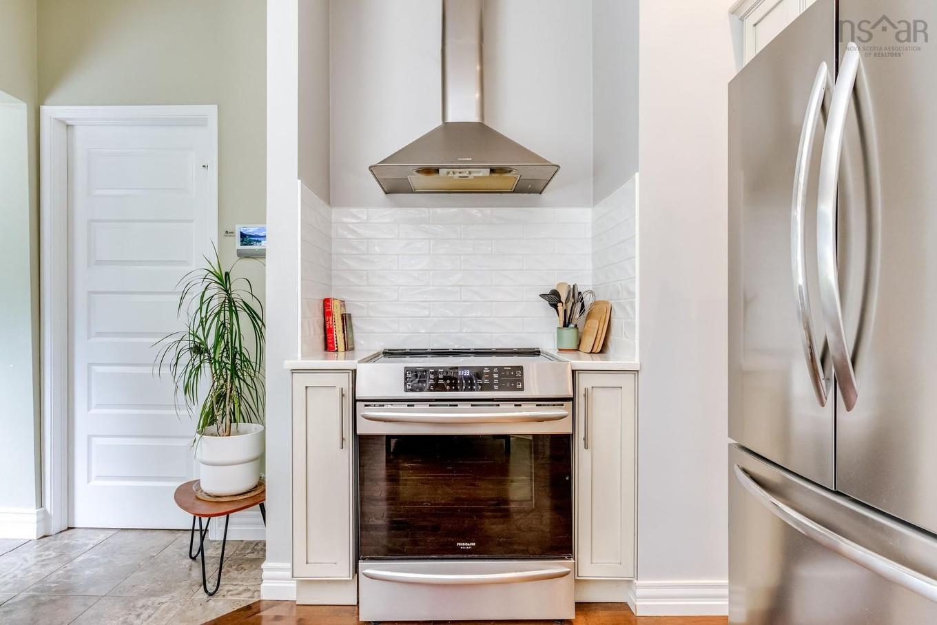 33 Beacon Street, Amherst, NS - Indoor Photo Showing Other Room