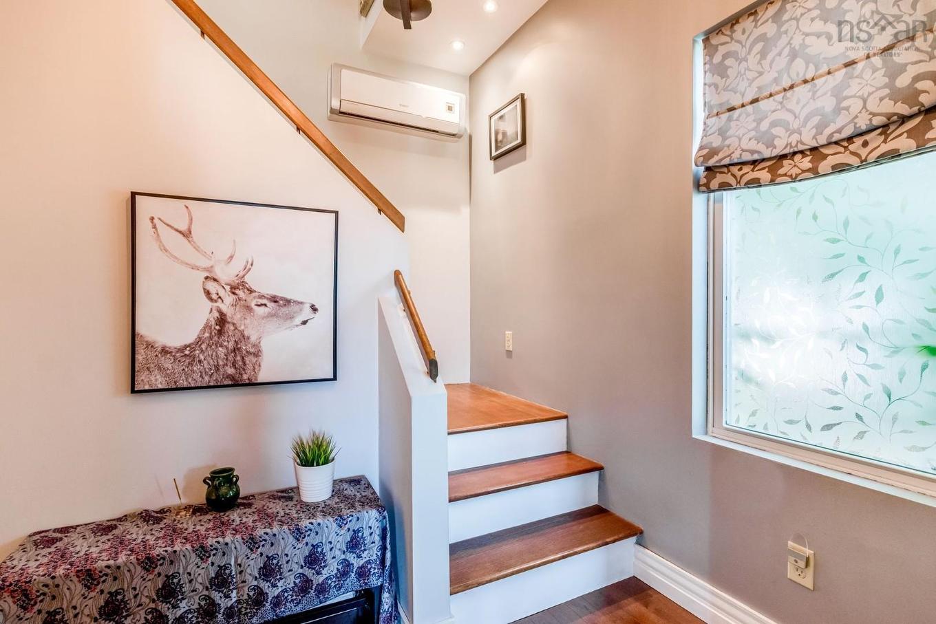 33 Beacon Street, Amherst, NS - Indoor Photo Showing Other Room
