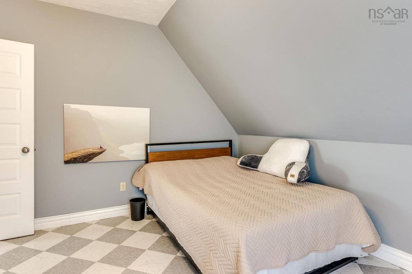 33 Beacon Street, Amherst, NS - Indoor Photo Showing Bedroom