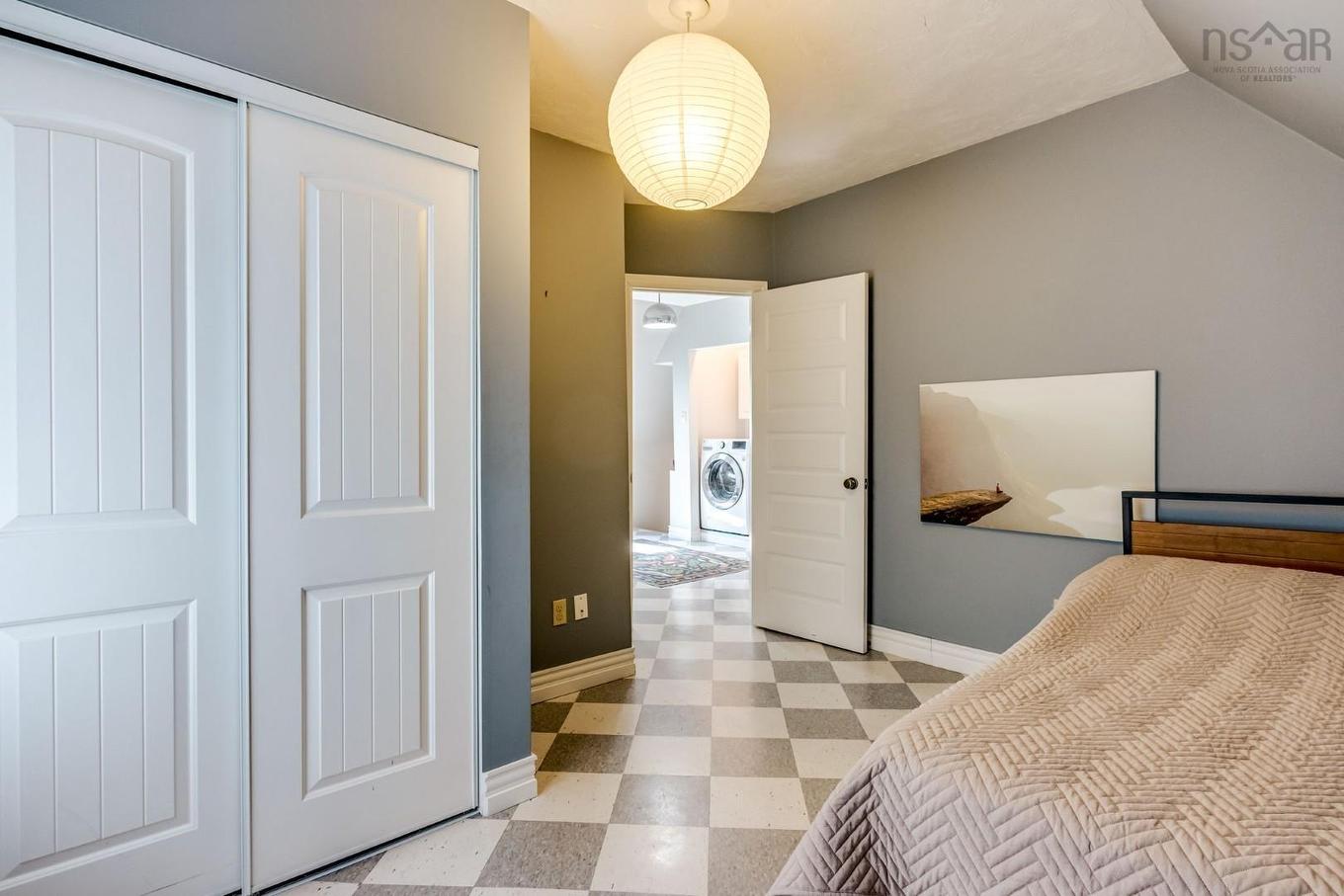 33 Beacon Street, Amherst, NS - Indoor Photo Showing Bedroom