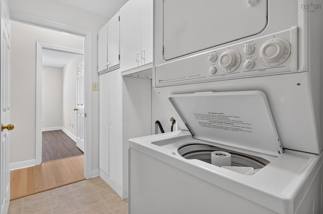 206 403 Prince Street, Truro, NS - Indoor Photo Showing Laundry Room