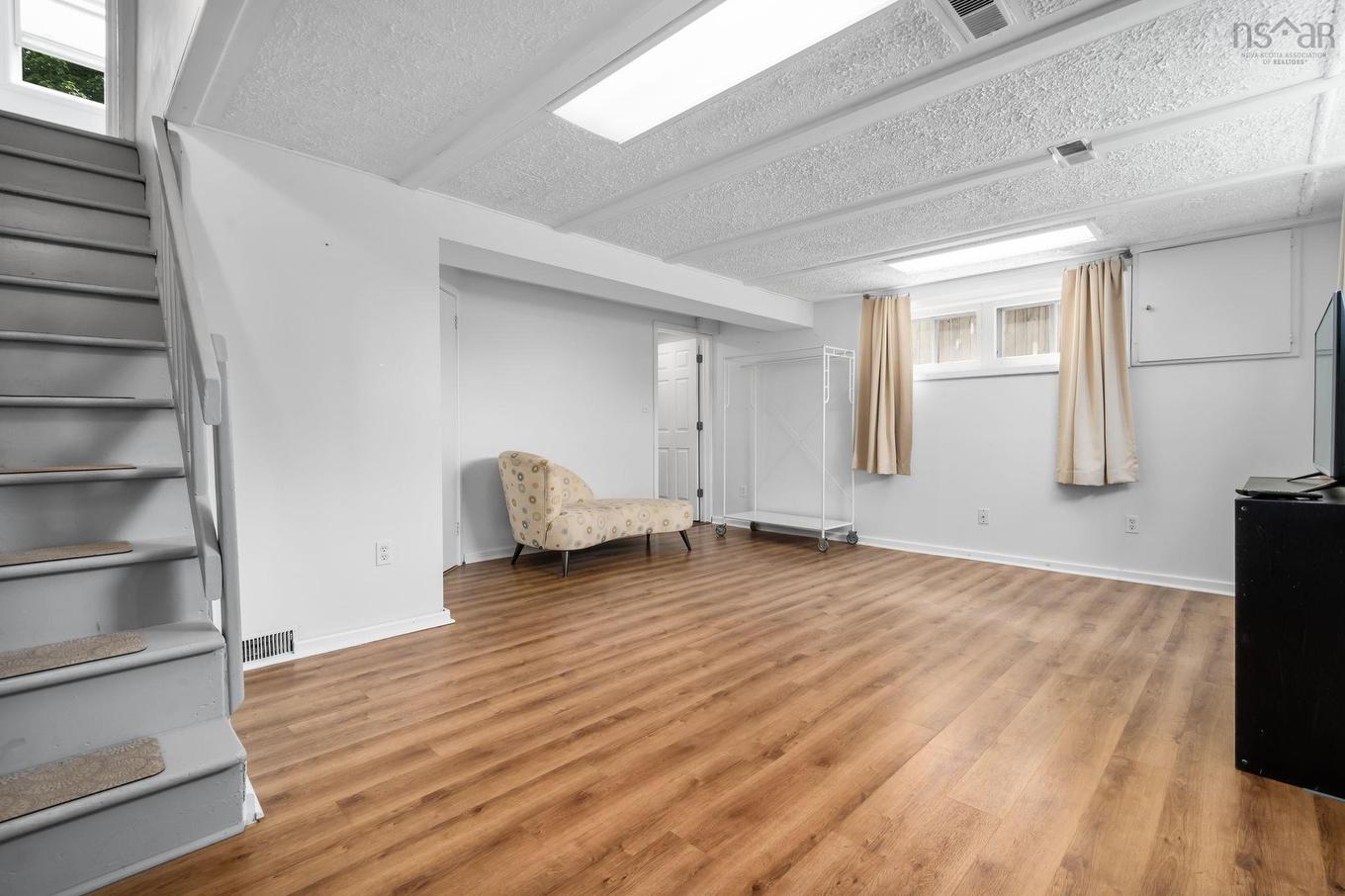 484 Spring Avenue, Dartmouth, NS - Indoor Photo Showing Other Room