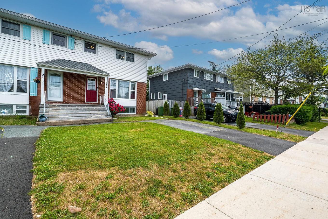 484 Spring Avenue, Dartmouth, NS - Outdoor With Facade