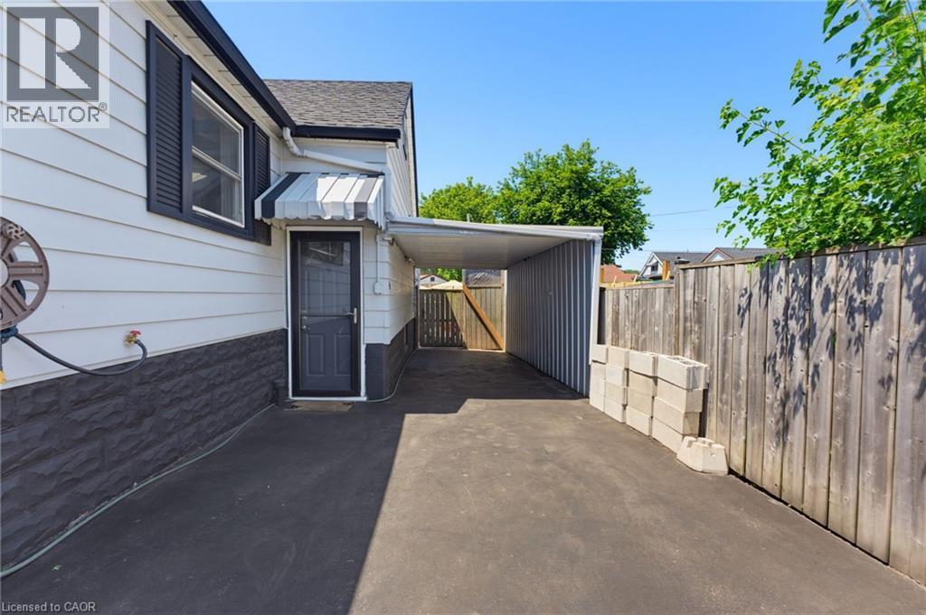 735 Dunn Avenue, Hamilton, ON - Outdoor With Exterior