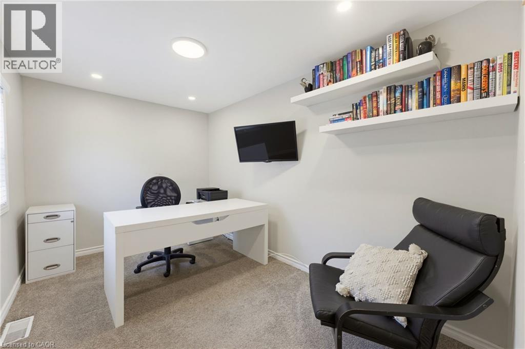 735 Dunn Avenue, Hamilton, ON - Indoor Photo Showing Office