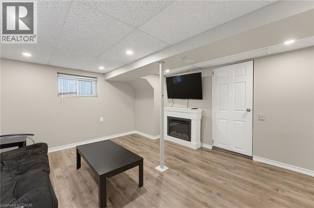 735 Dunn Avenue, Hamilton, ON - Indoor With Fireplace
