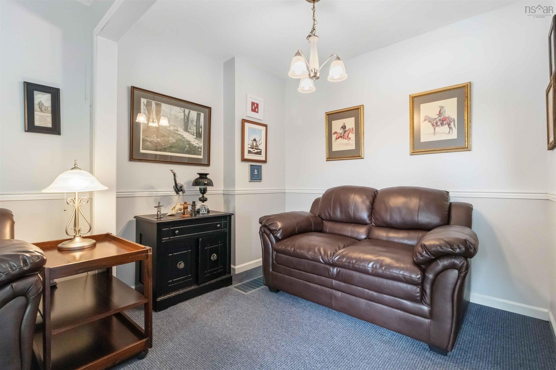 34 Forestside Crescent, Halifax, NS