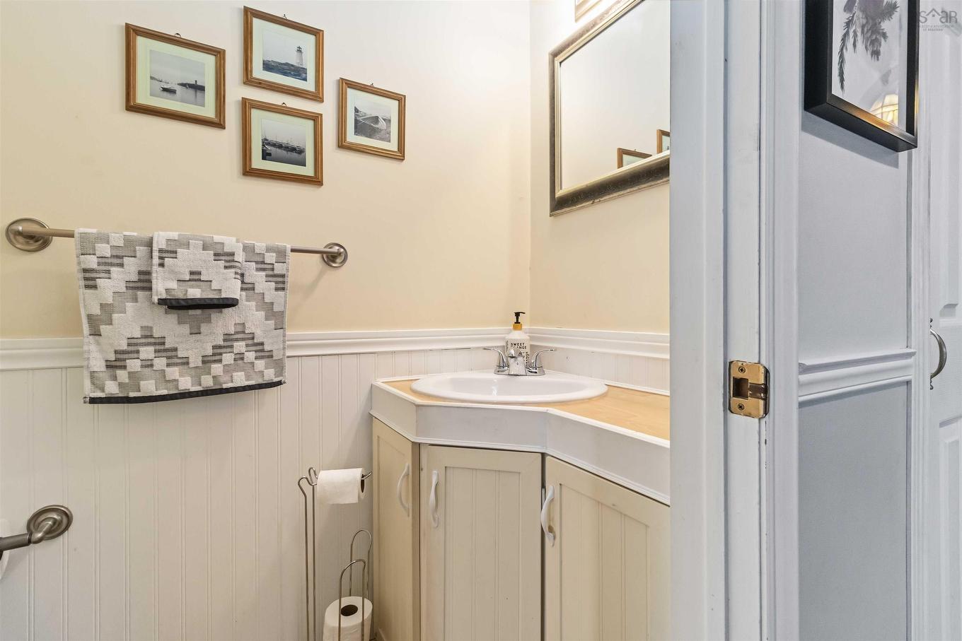 34 Forestside Crescent, Halifax, NS