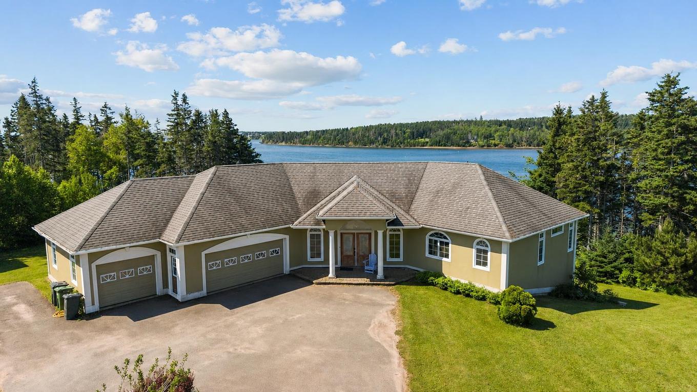 40 Sunset Drive, Souris, PE - Outdoor