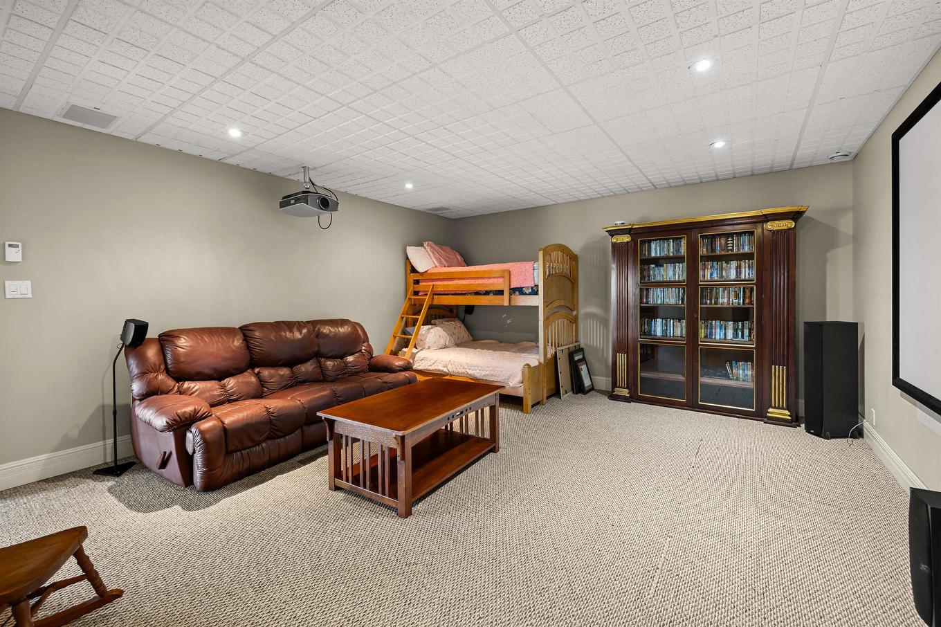 40 Sunset Drive, Souris, PE - Indoor