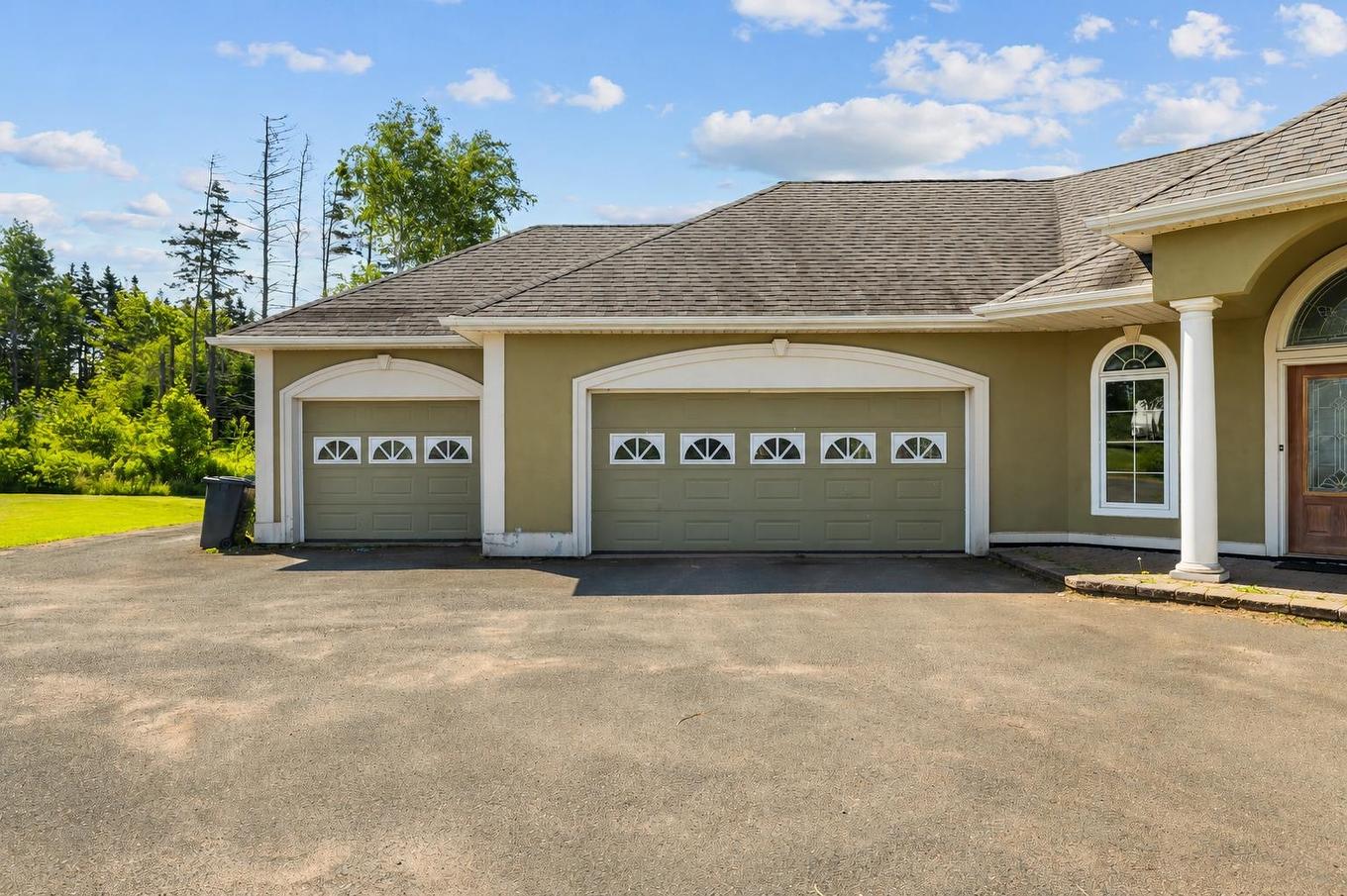 40 Sunset Drive, Souris, PE - Outdoor
