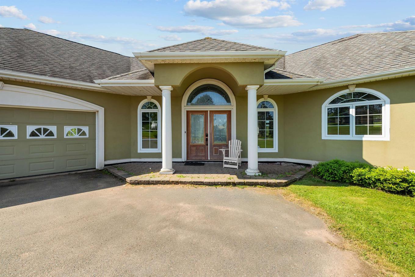 40 Sunset Drive, Souris, PE - Outdoor