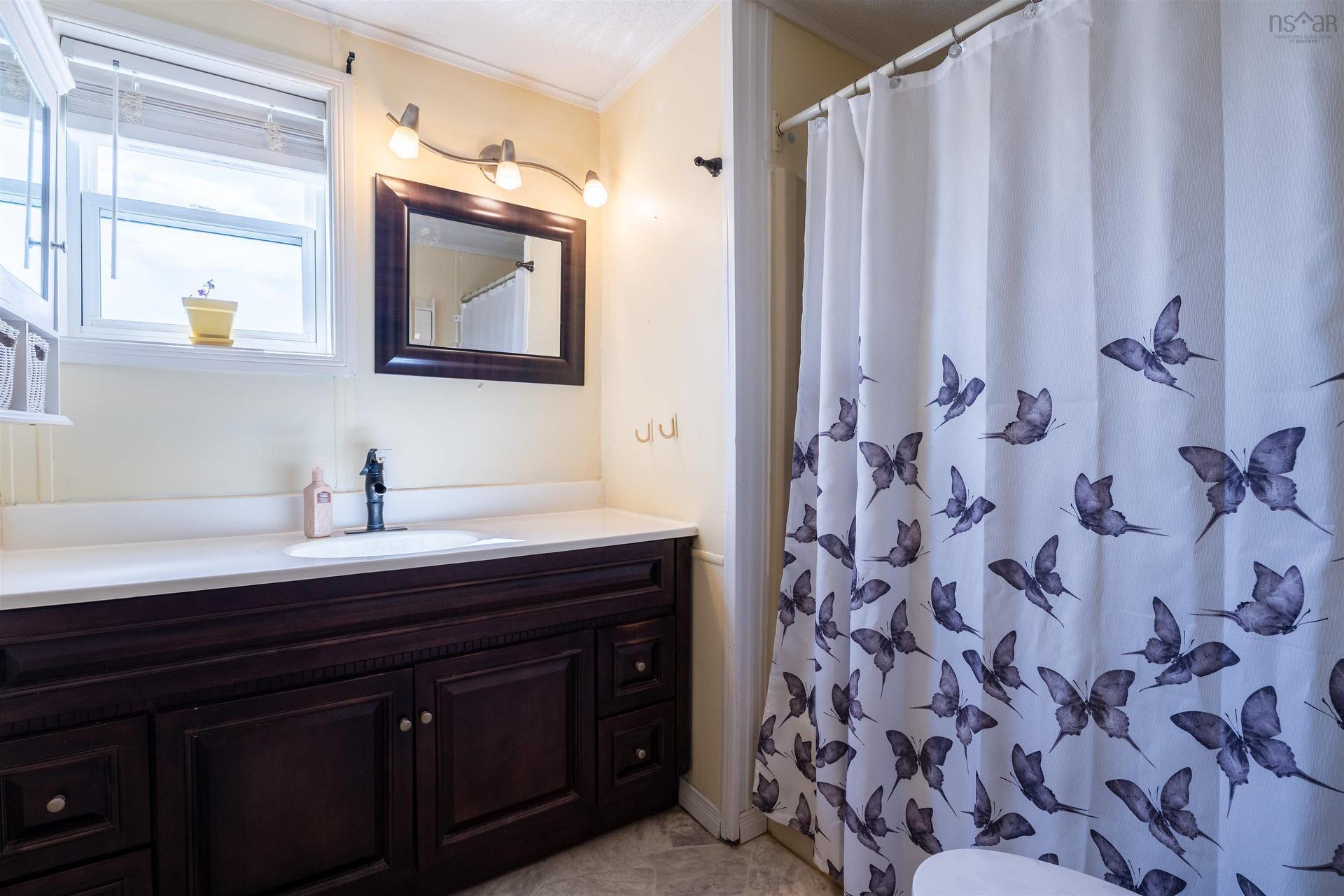 12 Matheson Drive, Salmon River, NS