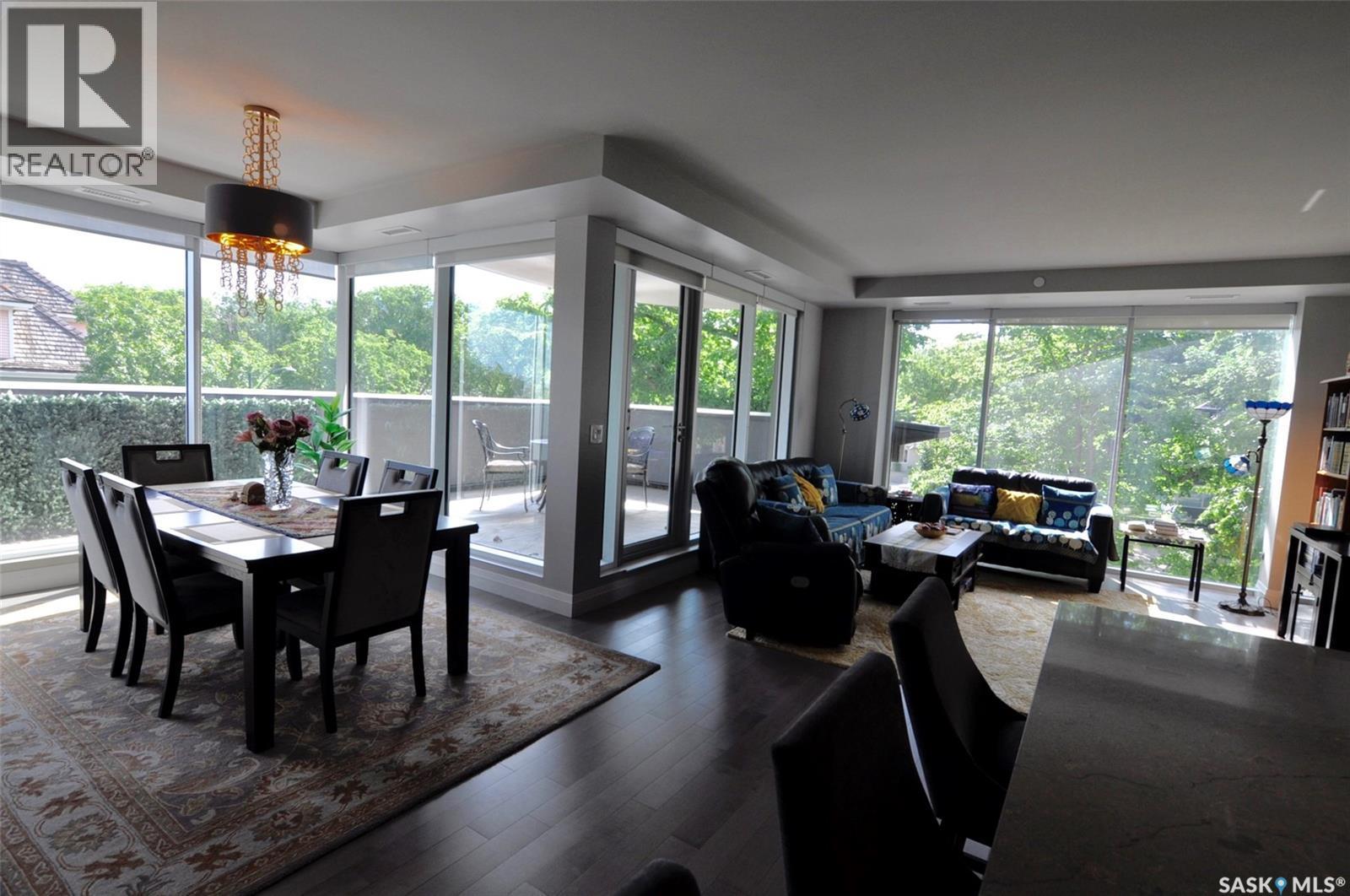 302 637 University Drive, Saskatoon, SK - Indoor Photo Showing Dining Room