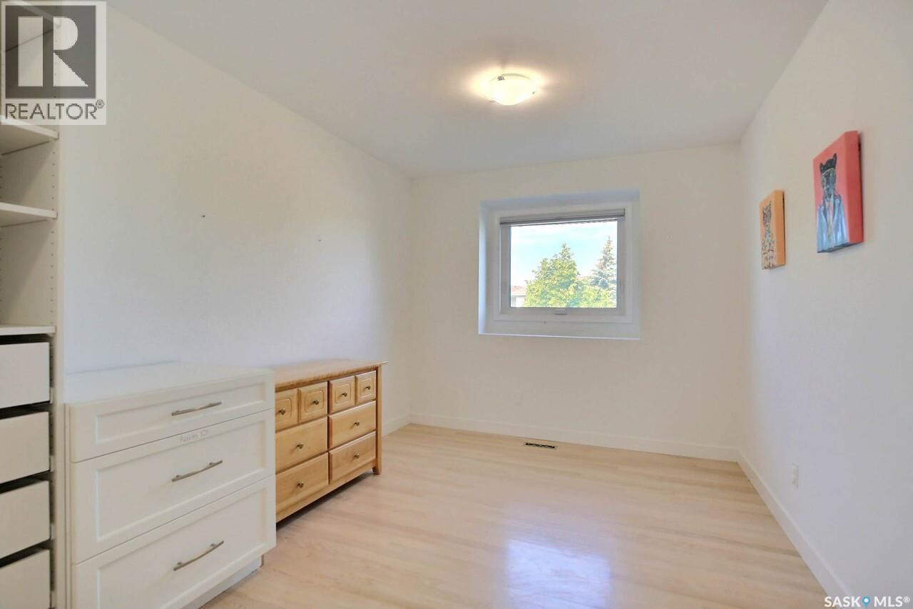 3544 Basswood Grove, Regina, SK - Indoor Photo Showing Other Room