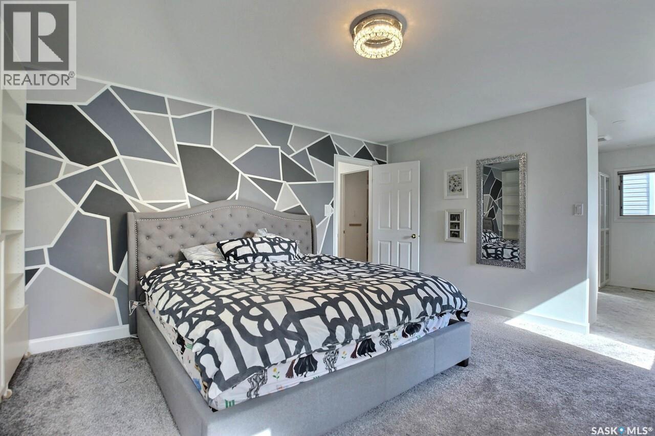 3544 Basswood Grove, Regina, SK - Indoor Photo Showing Bedroom