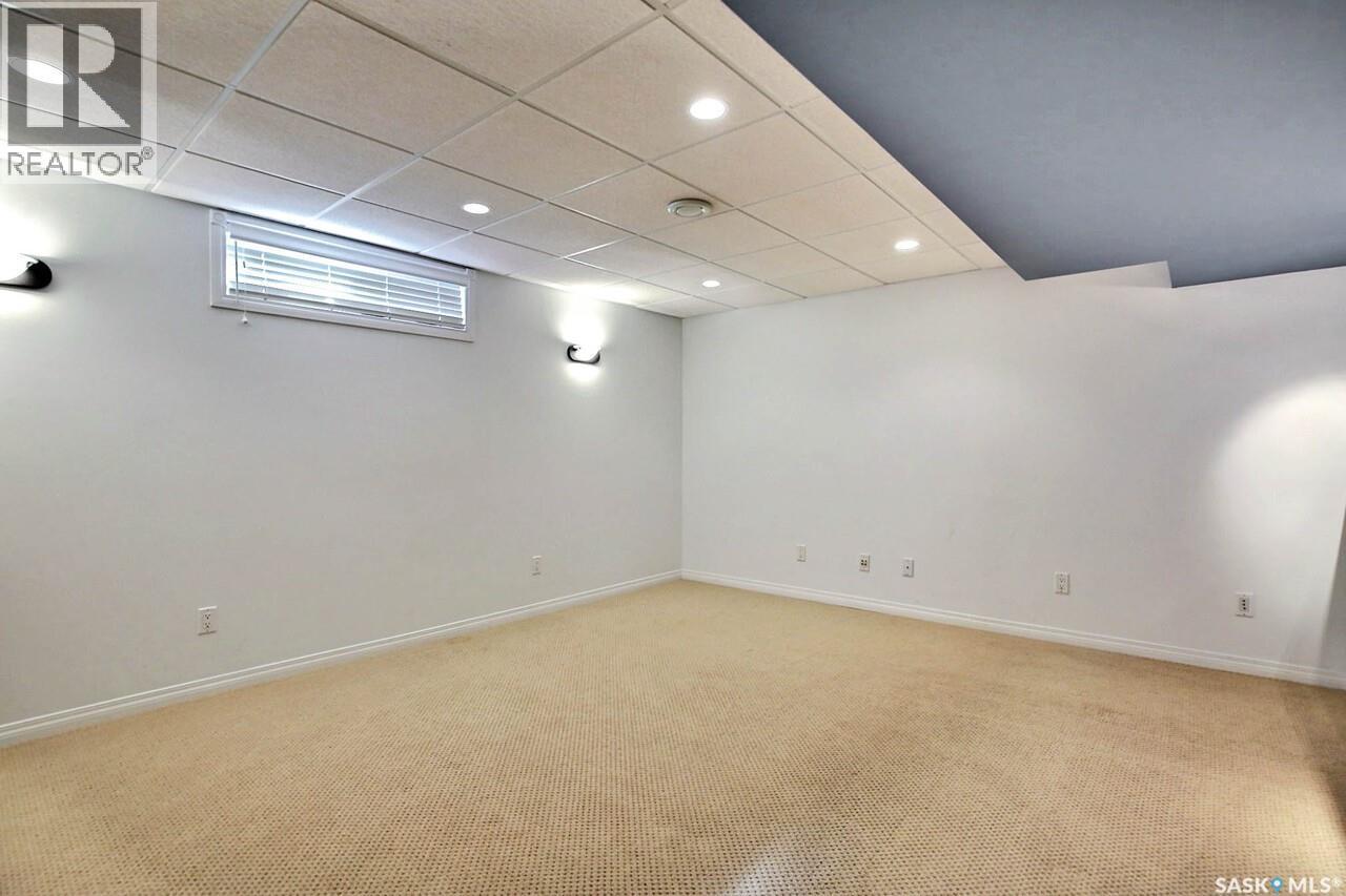 3544 Basswood Grove, Regina, SK - Indoor