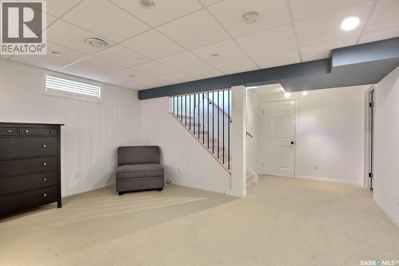 3544 Basswood Grove, Regina, SK - Indoor Photo Showing Other Room
