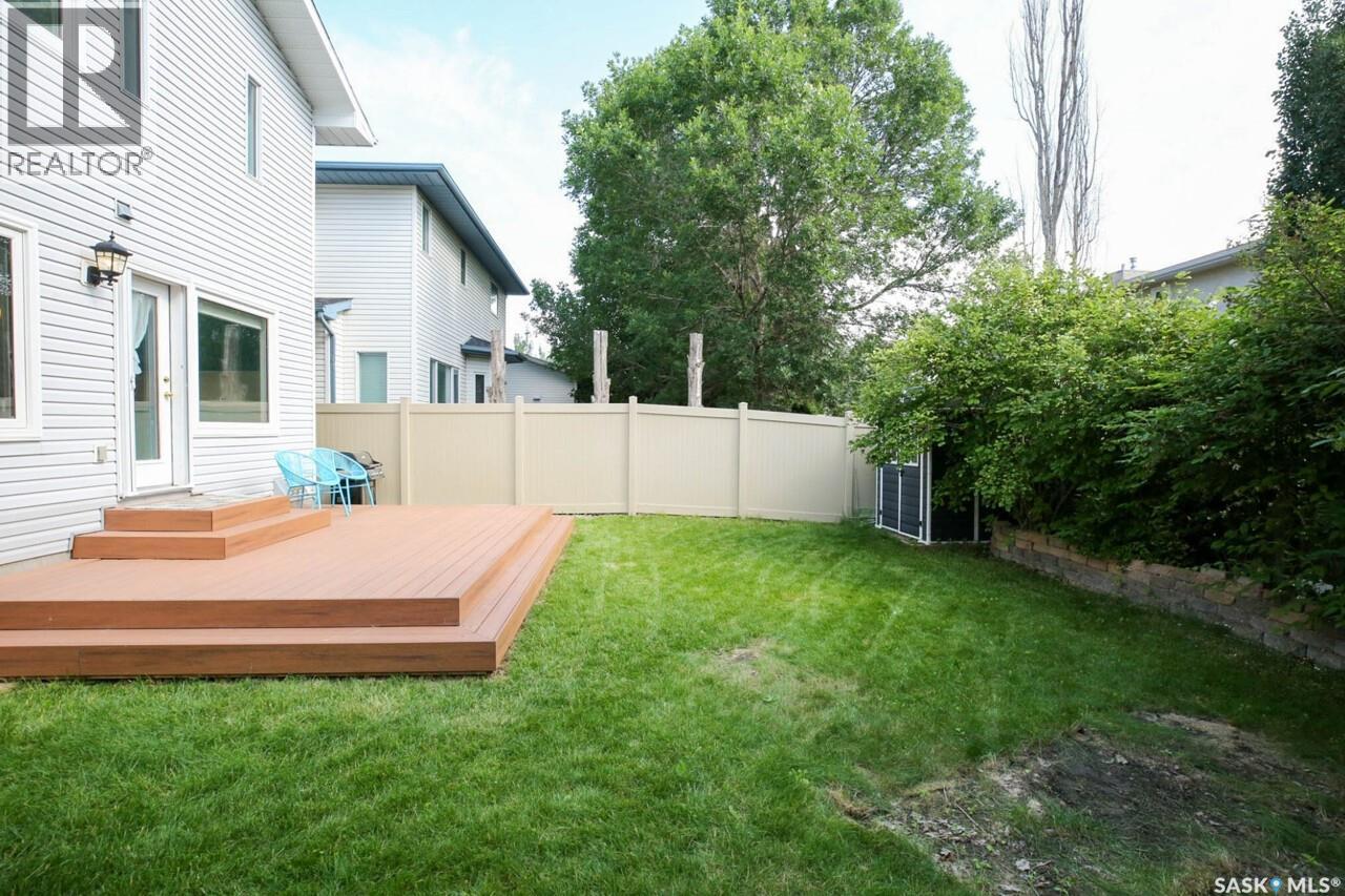 3544 Basswood Grove, Regina, SK - Outdoor