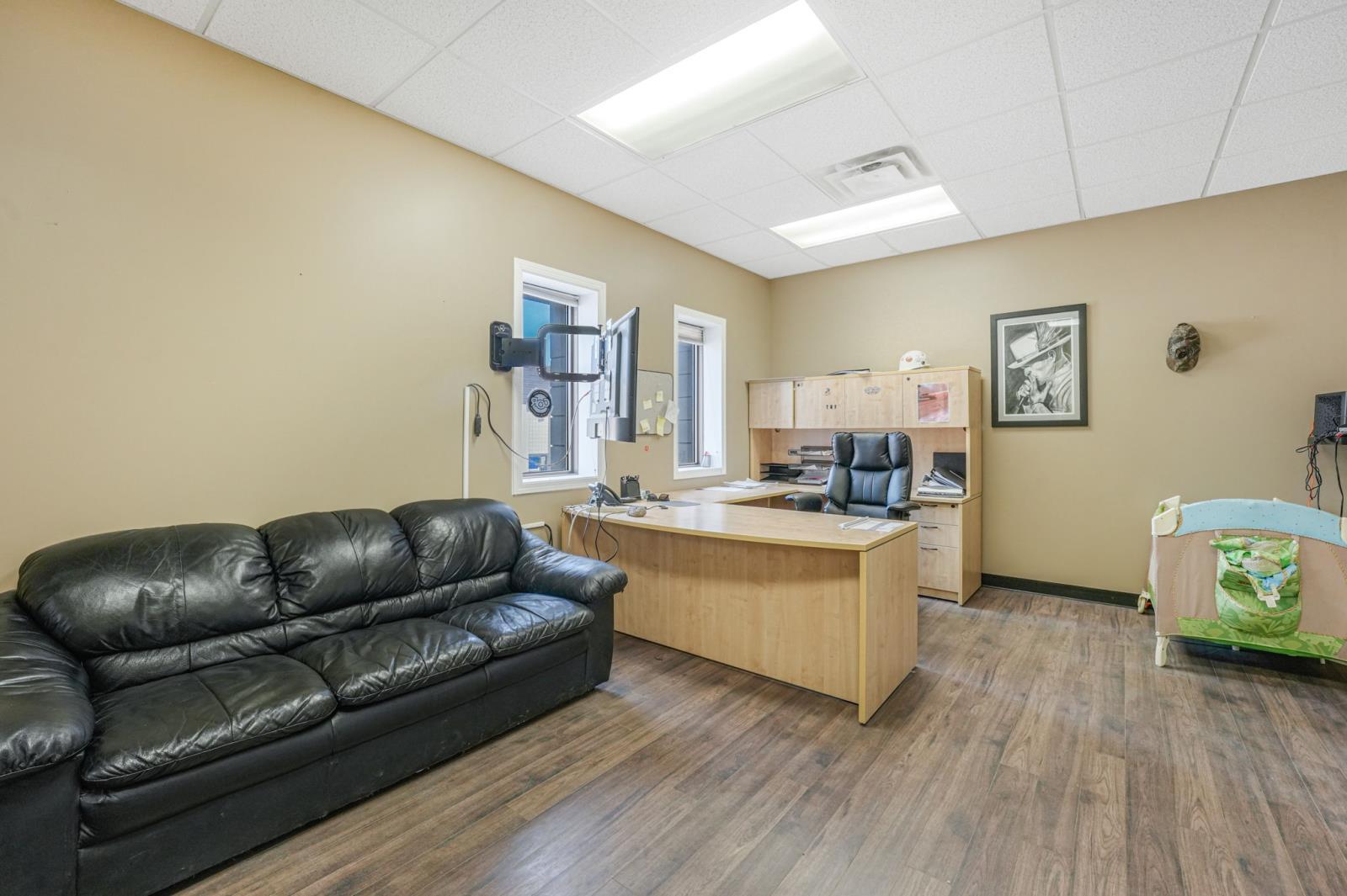 20406-20408 107 Ave Nw, Edmonton, AB