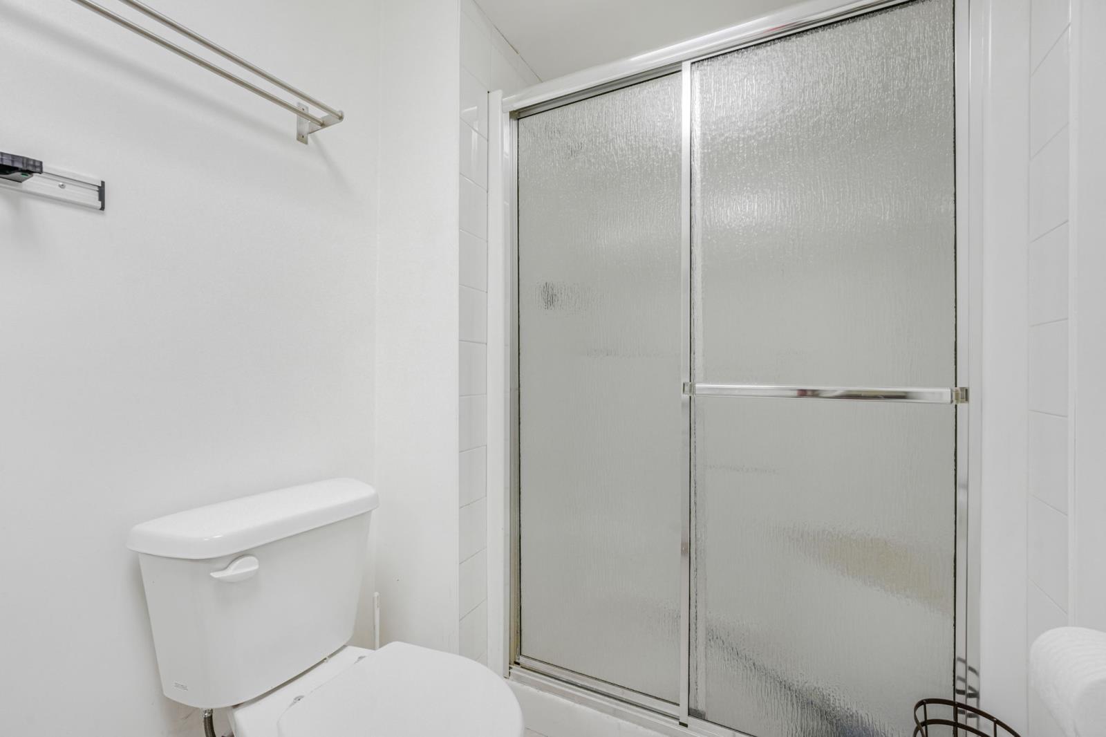 20406-20408 107 Ave Nw, Edmonton, AB