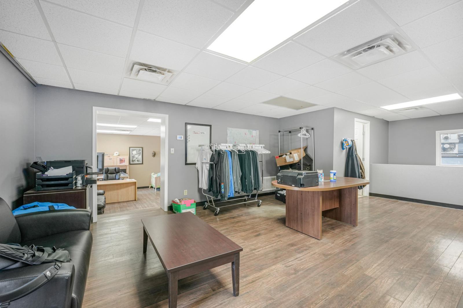 20406-20408 107 Ave Nw, Edmonton, AB