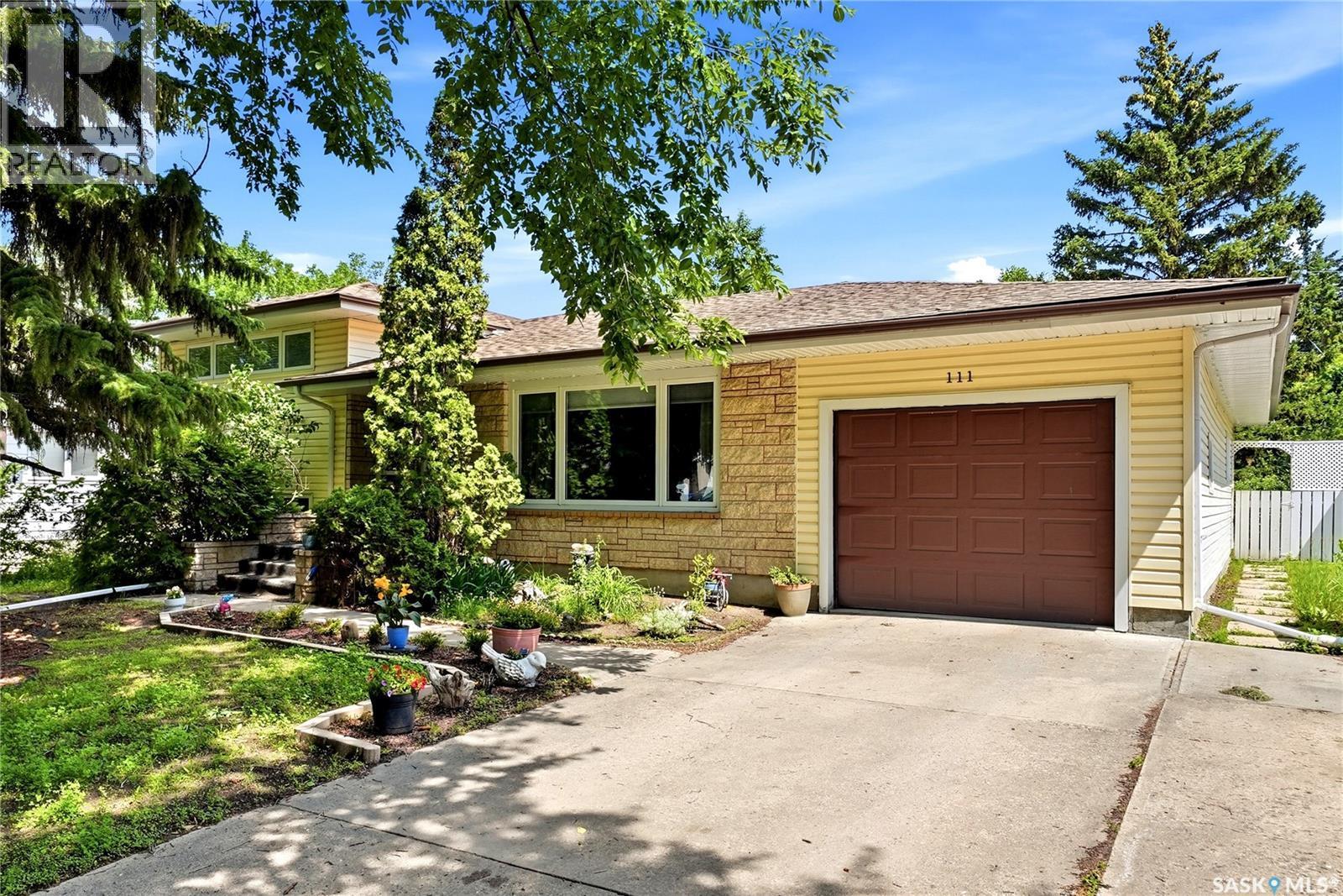 111 Bell Street, Regina, SK - Outdoor