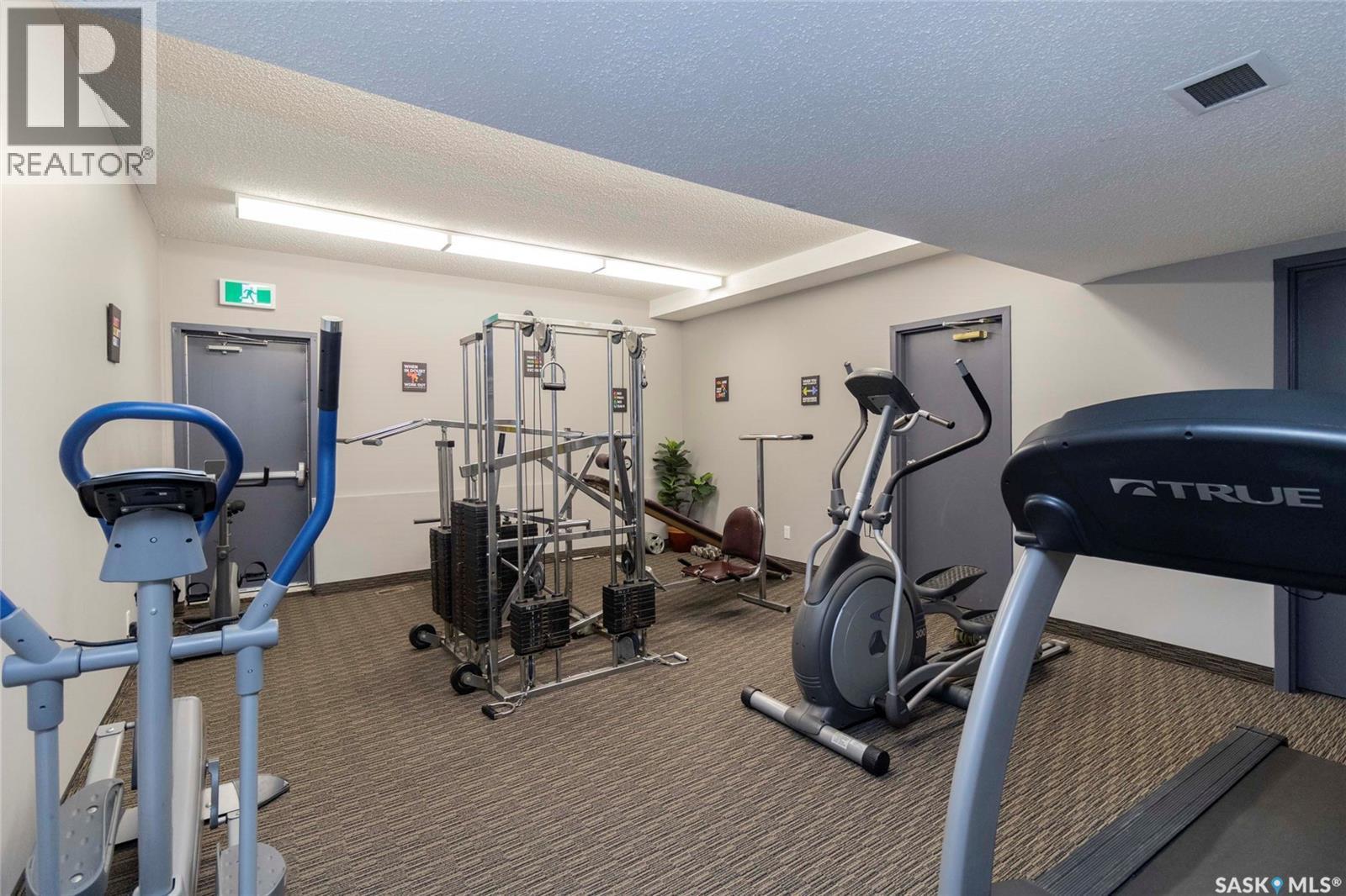 111 425 115Th Street E, Saskatoon, SK - Indoor Photo Showing Gym Room