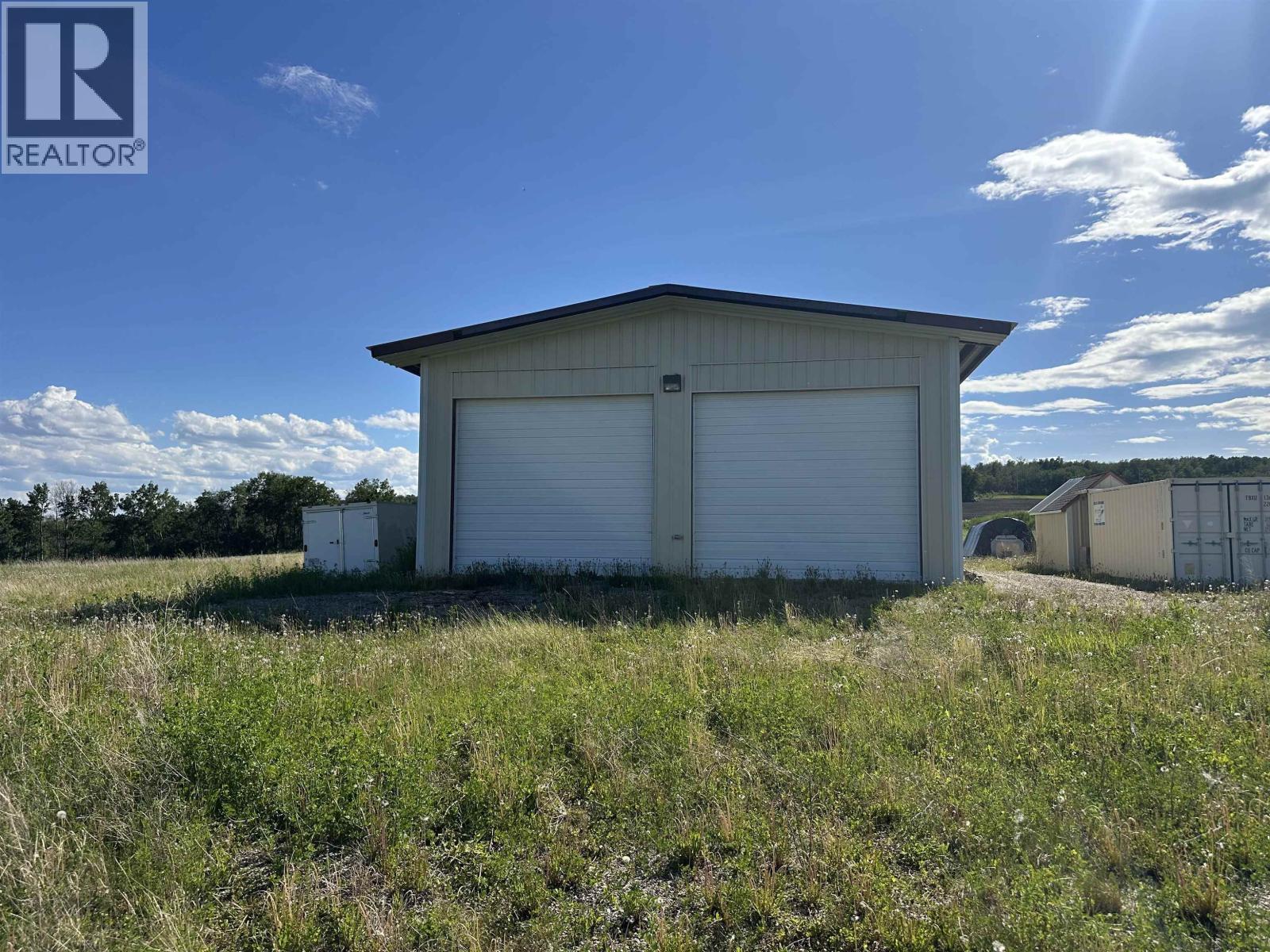 8363 252 Road, Fort St. John, BC - Outdoor